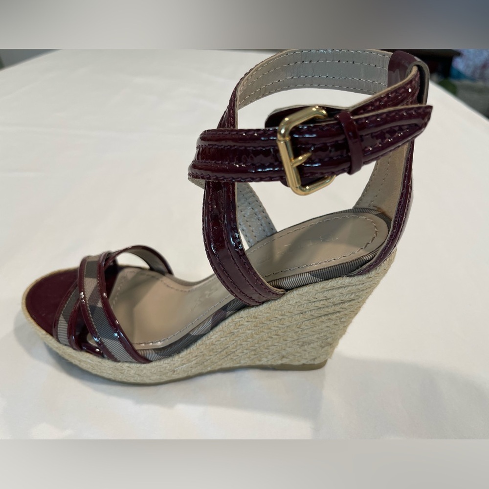 Burberry | Nova Check Espadrilles | 37 | Burgundy - Picture 8 of 11